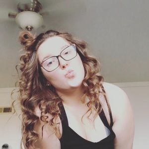 Meet your Posher, Kaydance